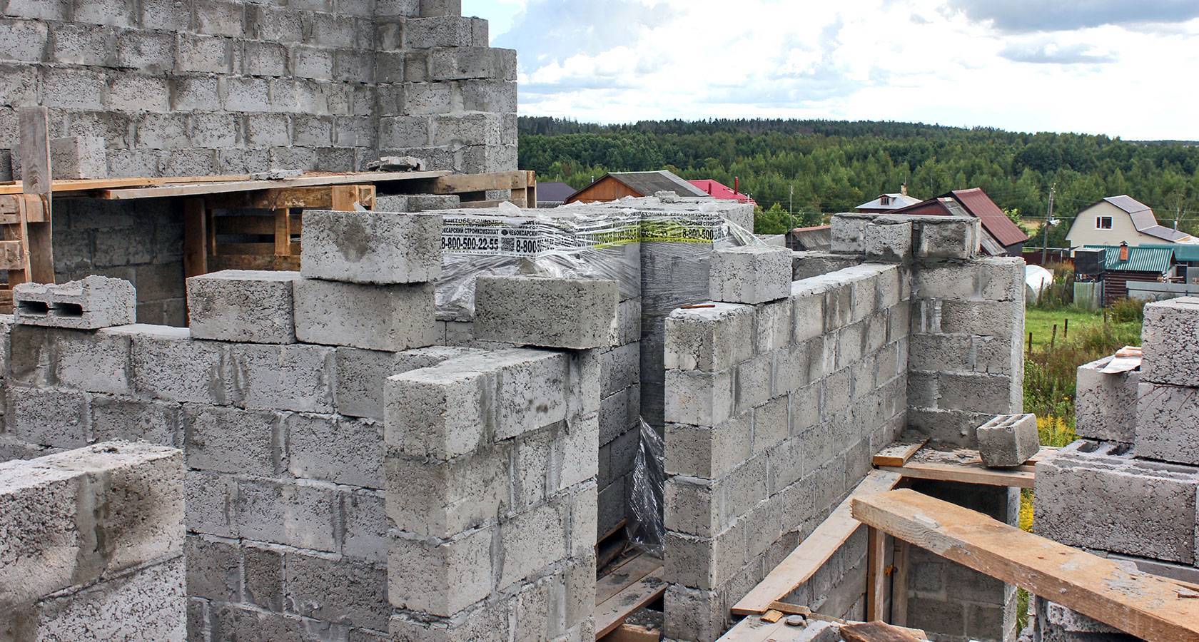 Как построить дом из керамзитобетонных блоков своими руками