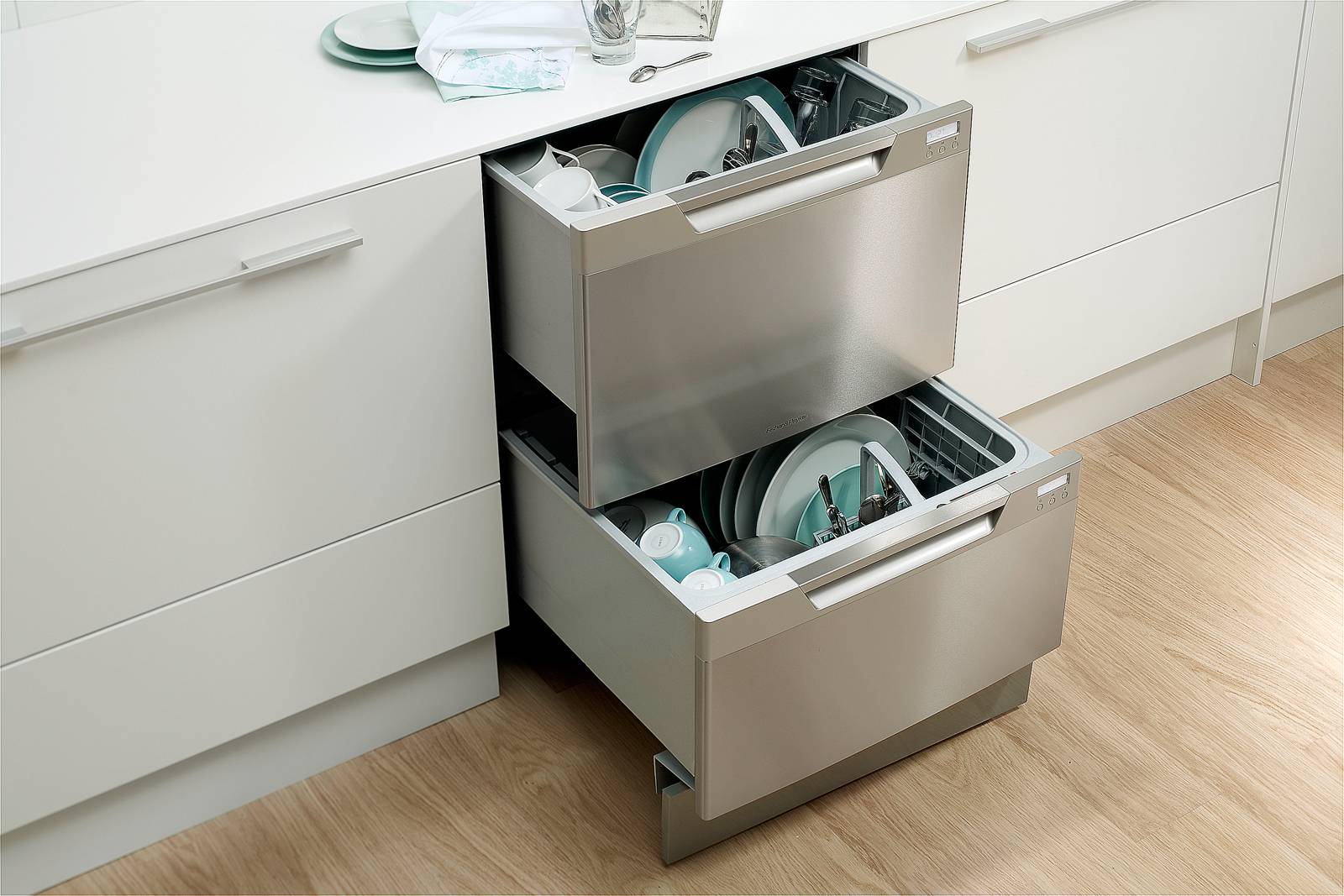 Советы по подбору маленькой узкой посудомоечной машины под раковину: midea mcfd-0606, electrolux esf2200dw, bosch sks40e22, bosch sks62e88