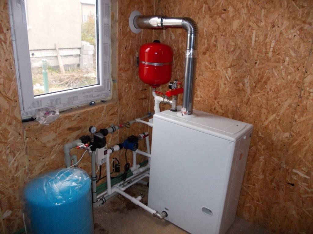 Схема отопления частного дома с газовым котлом: монтаж в квартире своими руками и как сделать