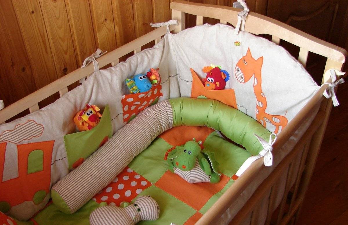 8 оригинальных бортиков в кроватку для новорожденных своими руками: выкройки