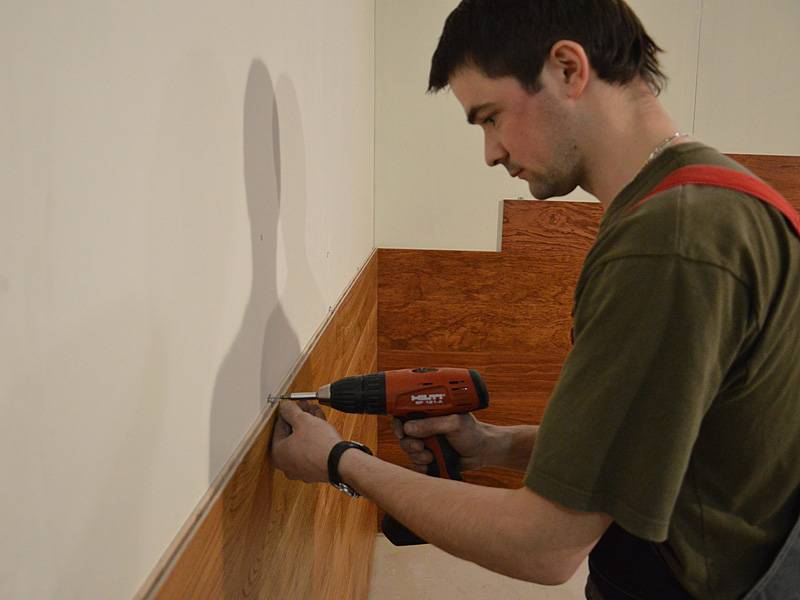 Укладка ламината на стену — особенности отделки, укладка ламината своими руками, пошаговая инструкция