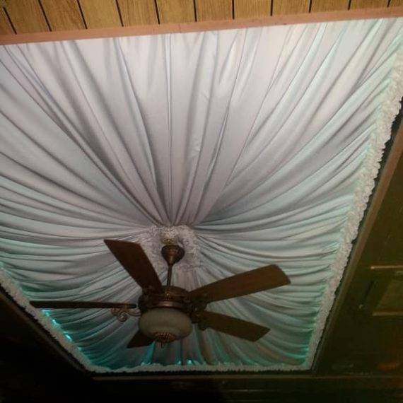 Потолок из ткани – 85 фото лучших идей украшения потолка текстилем и особенности ухода за ним – строительный портал – strojka-gid.ru