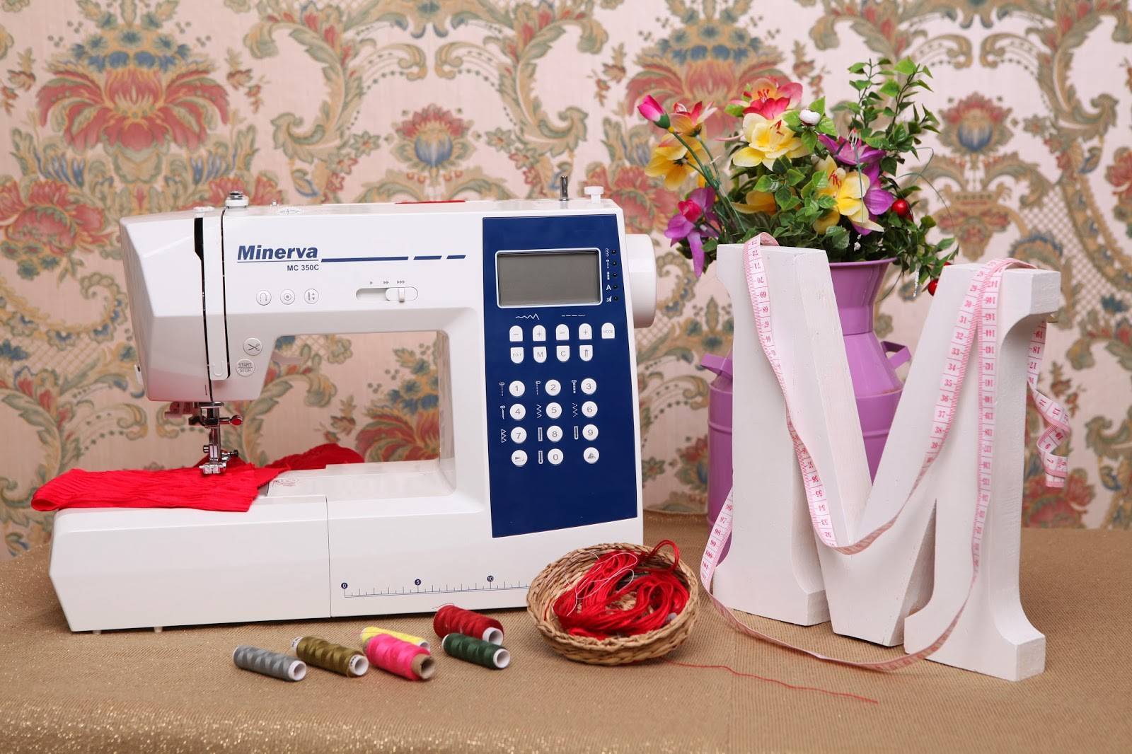 Sew machine. Швейная машинка Минерва. Швейная машинка FHSM 315. Швейная машина brother Elite 55. Пошив на машинке.