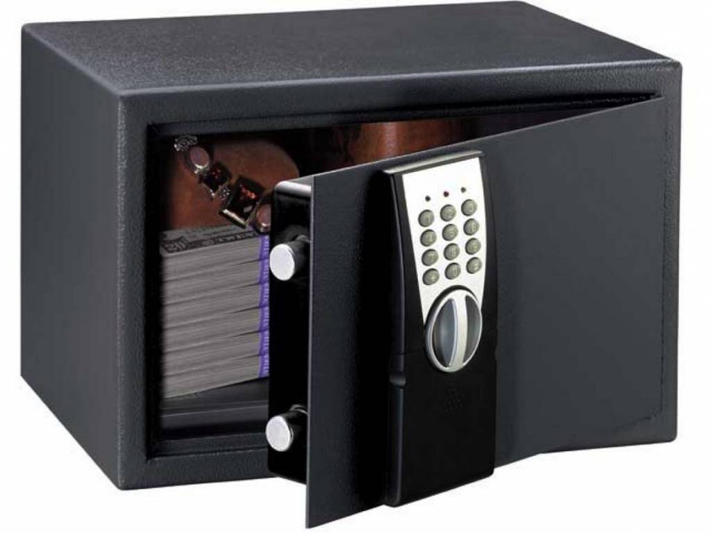 Safe aarne lovv66. Сейф Sentry cs2. Сейф CS-2. Сейф Sentry Lockman CS-2. Сейф CS-2 инструкция.