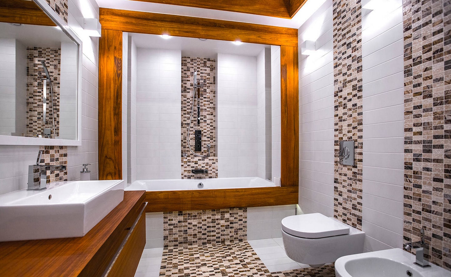 Дизайн ванны кафелем фото. Ванная с мозаичной плиткой. Мозаика в интерьере ванной комнаты. Мозаика в санузле. Отделка ванной комнаты мозаикой.